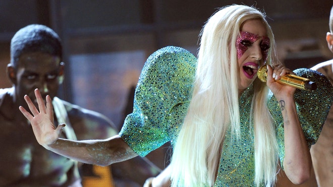 Lady Gaga Singing.JPG